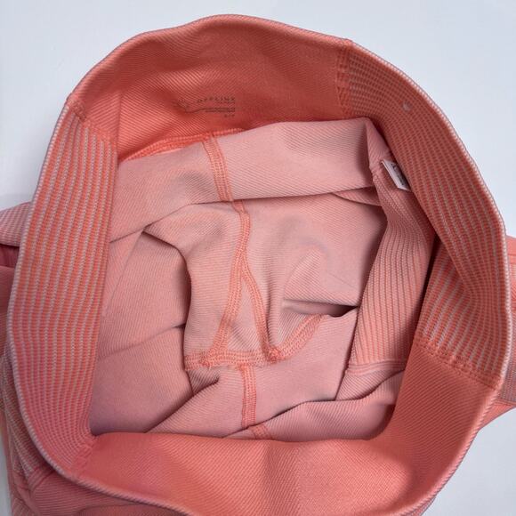 Offline By Aerie Totally Textured Seamless Leggings Peach Size Small Comfy - Picture 11 of 11
